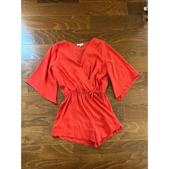 Umgee Coral Scarlet Scalloped V-Neck Side Tie Flare Relaxed Fit Romper S - Picture 2 of 8
